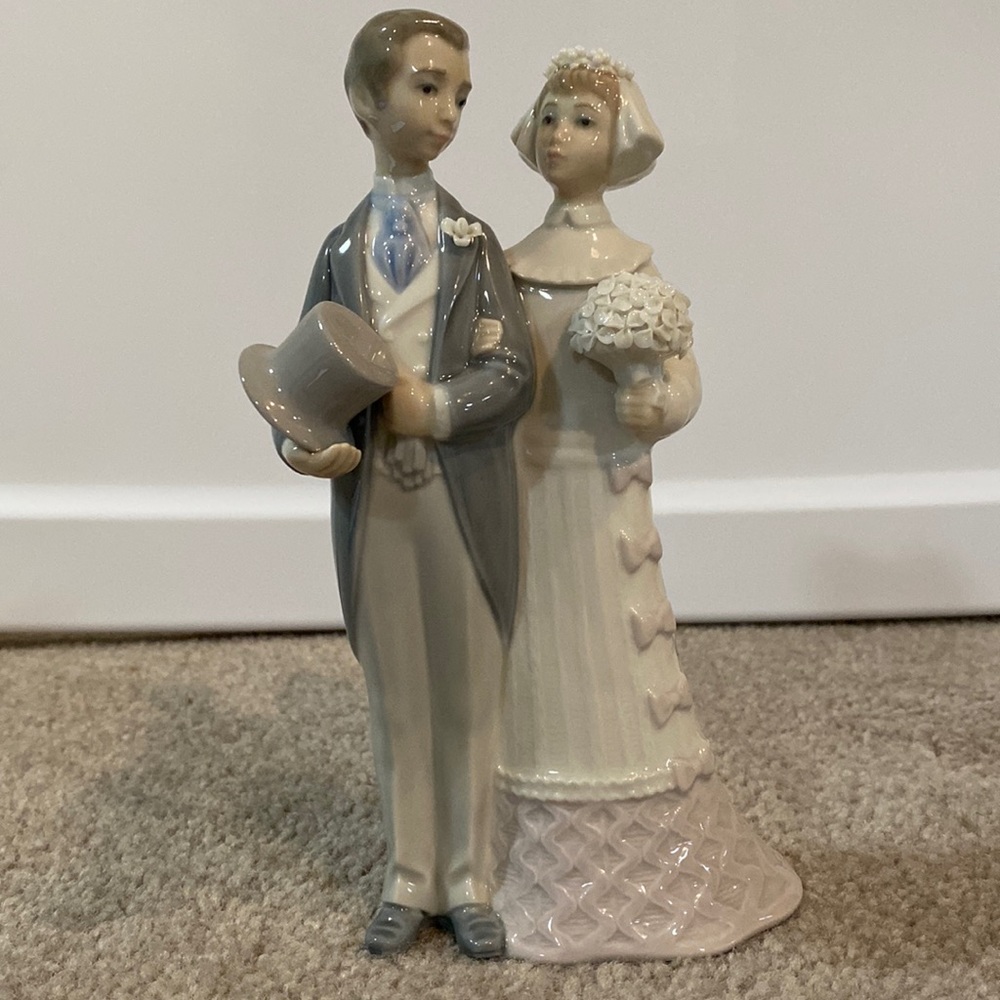 Lladro 4808 Wedding
